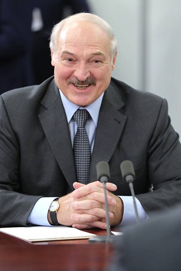 Александр Лукашенко - Белорусы требуют ввести карантин, Лукашенко предлагает им спасаться сливочным маслом - znak.com - Белоруссия