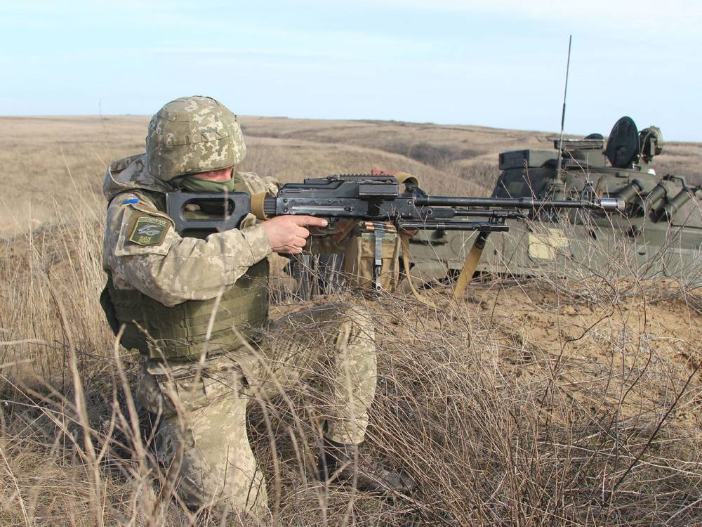 Боевики на Донбассе 11 раз обстреляли позиции сил ООС, у украинских военных без потерь - gordonua.com - Украина
