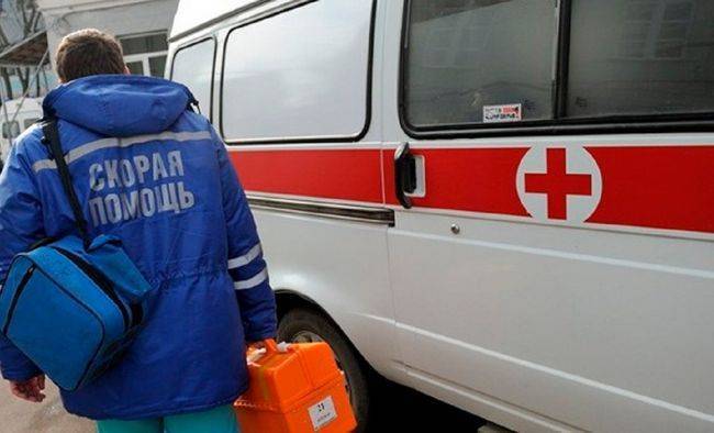 Скорая помощь: Медикам в регионах России выделено 5 млрд рублей - eadaily.com - Россия