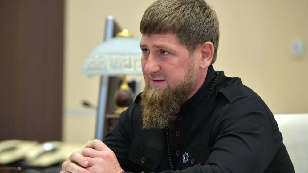 Рамзан Кадыров - В Чечне ограничили движение автомобилей в ночное время - riafan.ru - республика Чечня