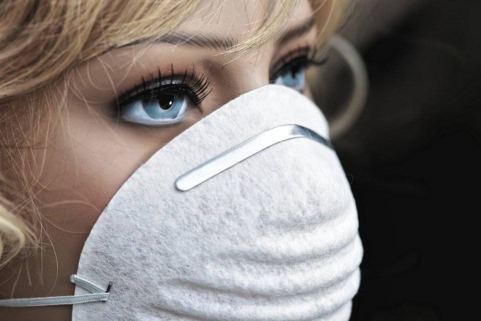 Давайте определимся: нужно все-таки носить маски во время эпидемии или нет? - pravda-tv.ru - Россия