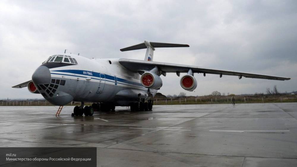 Ил-76 ВКС РФ с помощью для борьбы с COVID-19 на борту вылетел в Сербию - inforeactor.ru - Россия - Италия - Сербия