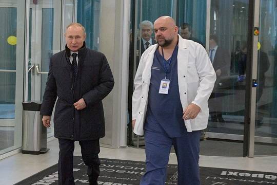 Денис Проценко - Главврач больницы в Коммунарке назвал опасные осложнения коронавируса - versia.ru