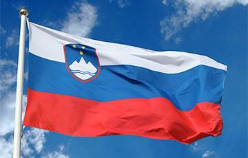 Cловения оплатит 80% зарплат временно неработающих граждан - charter97.org - Словения