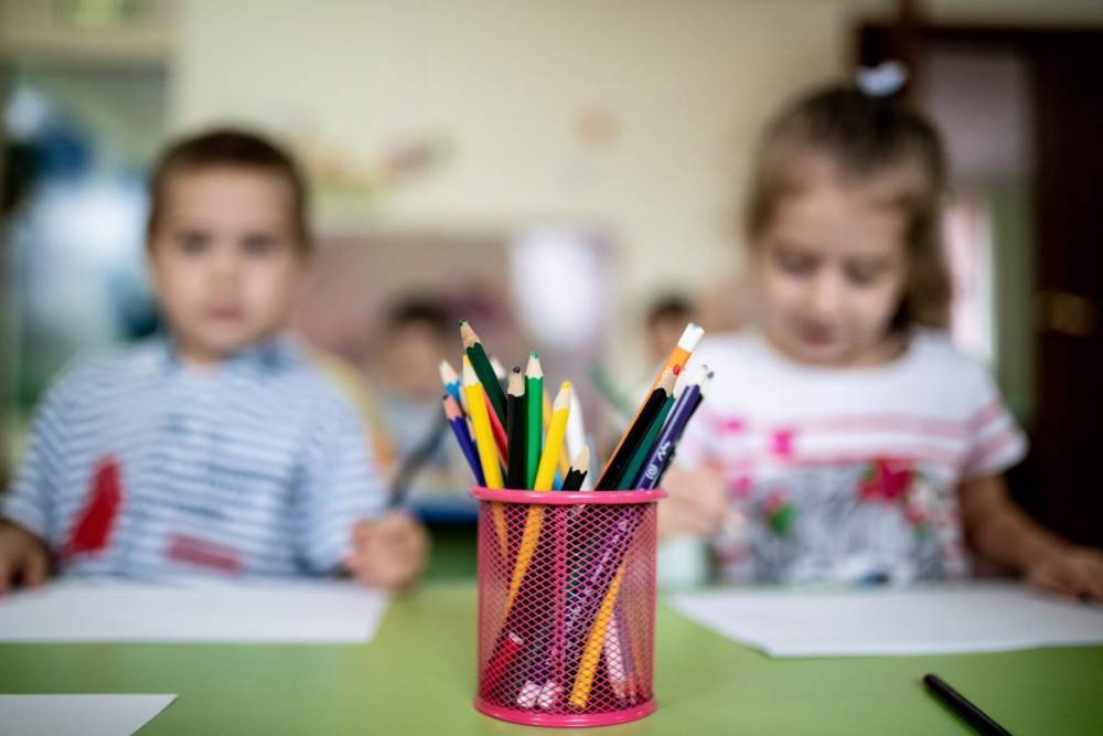 В детском саду в Минске у воспитательницы обнаружили коронавирус. Но садик работает - belsat.eu - Минск