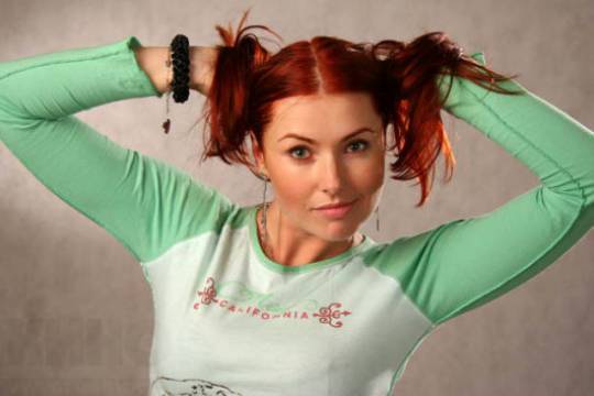 Актриса из «Счастливы вместе» сбежала из карантина - versia.ru - Россия