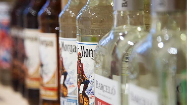 Минпромторг РФ рекомендует не ограничивать продажу алкоголя из-за напряженности - nashgorod.ru - Россия - Тюмень