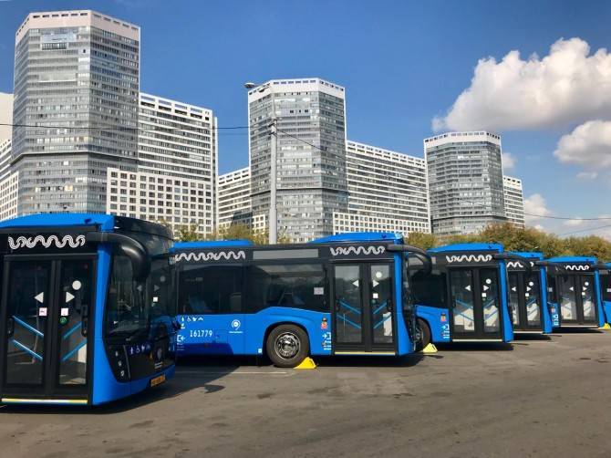 КАМАЗ закрыл очередной контракт на поставку автобусов для Москвы - autostat.ru - Москва