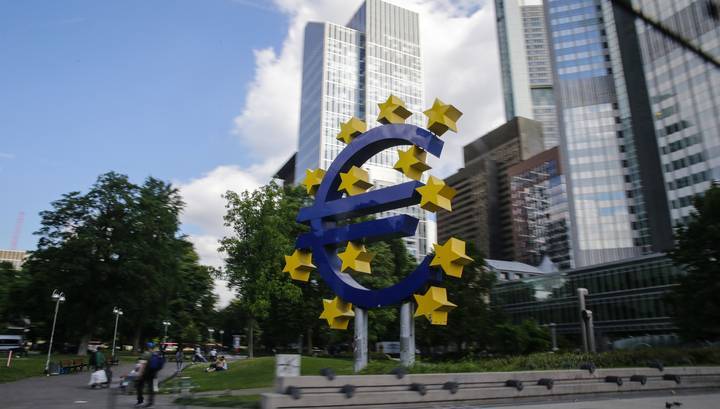 ВВП еврозоны в первом квартале сократился рекордными темпами - vesti.ru - Евросоюз