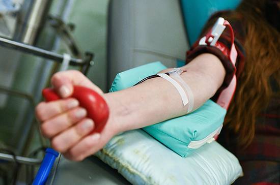 Вадим Поспелов - Российские судьи сдали донорскую кровь во время пандемии - pnp.ru - Россия