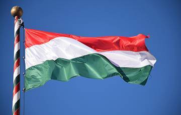 Гергей Гуйяш - Венгрия запретила массовые мероприятия до 15 августа - charter97.org - Венгрия