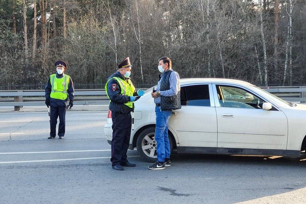 Более 20 водителей получили штраф за использование лайфхака с пропусками - vm.ru