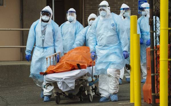 Дональд Трамп - Джонс Хопкинс - Число жертв коронавируса в США приближается к 7,5 тыс. - eadaily.com - Сша - Италия - Испания