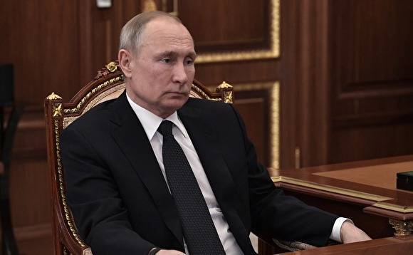 Путин подписал закон о кредитных каникулах. Кого он коснется - znak.com