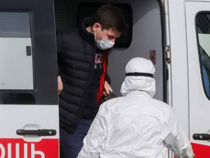 В Москве за сутки 4 пациента скончались от коронавируса - dayonline.ru - Москва
