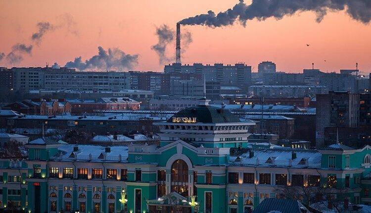 Несколько городов России ограничили въезд и выезд из-за пандемии - newtvnews.ru - Россия - Омск