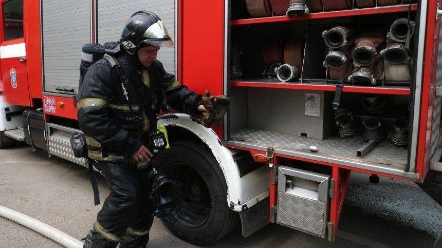 Пожар произошел на стройке инфекционной больницы в Новой Москве - 5-tv.ru - Москва