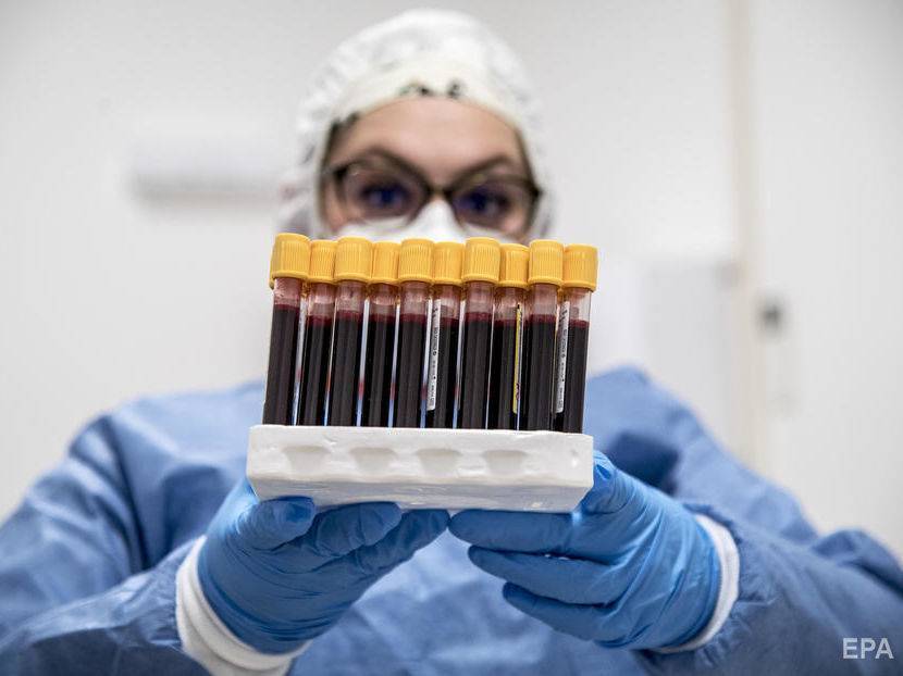 Переливание пациентам с COVID-19 крови переболевших. Во Франции начинаются клинические испытания - gordonua.com - Франция