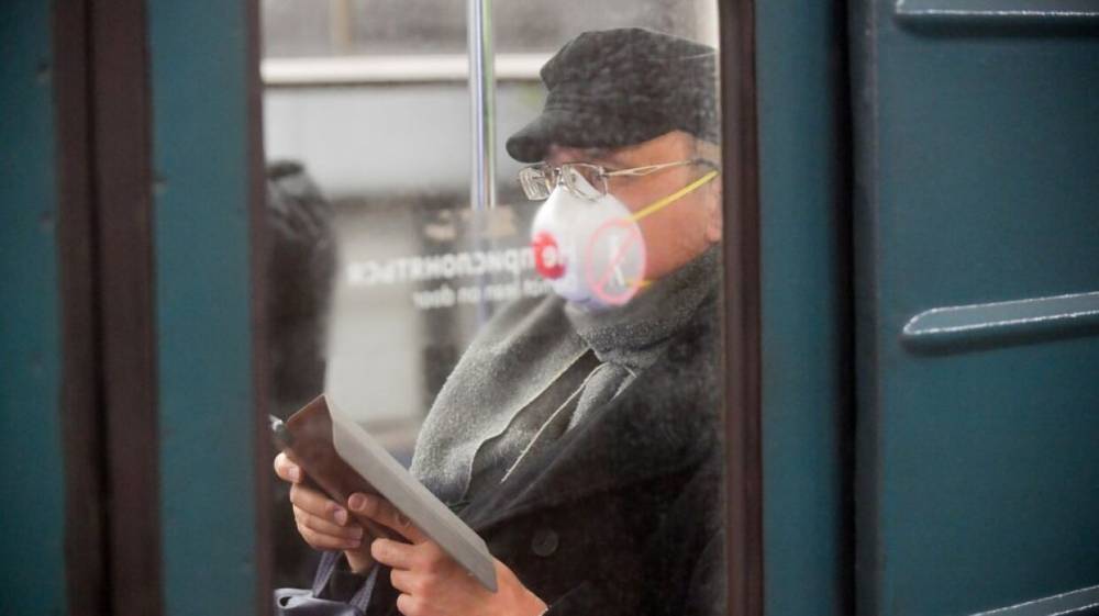 Владимир Зайцев - Доктор Зайцев назвал три типа масок, по-настоящему защищающих от коронавируса - vestirossii.com - Москва