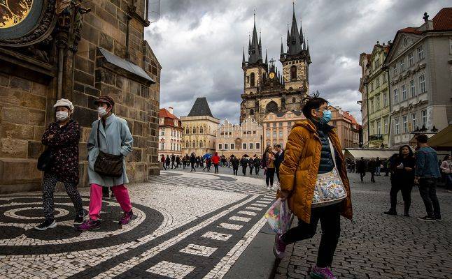 Чехия из-за коронавируса может закрыть свою границу на год - eadaily.com - Евросоюз - Чехия - деревня Ляйен