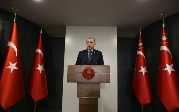 Эрдоган запретил продажу масок в Турции: только безвозмездная раздача - eadaily.com - Турция - Стамбул