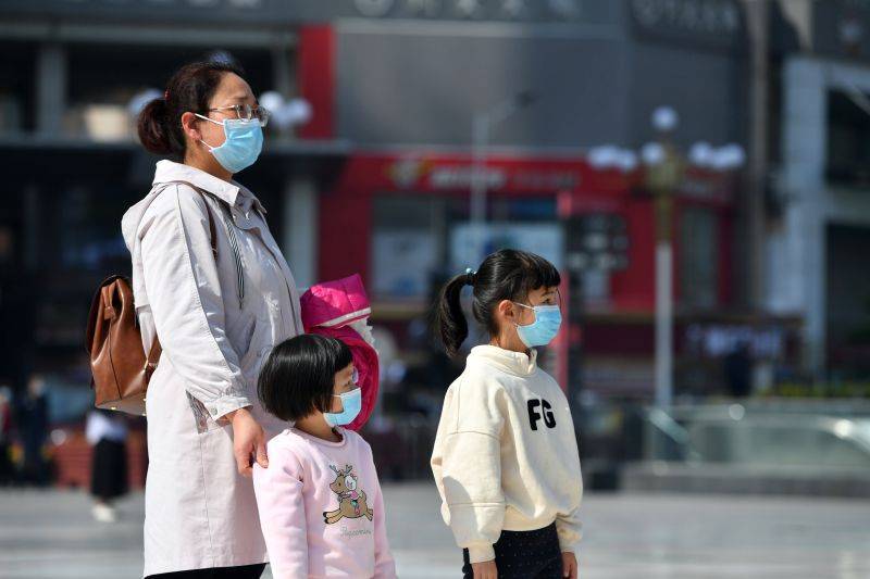 В Китае впервые с начала года за сутки нет жертв коронавируса - tvc.ru - Китай - с. Всего