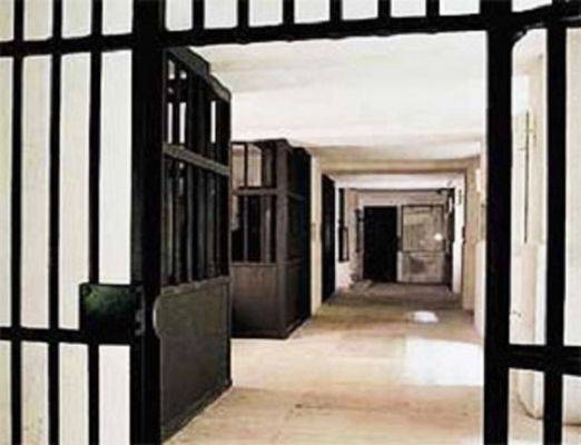Пожилые заключённые в Азербайджане выходят на свободу: эпидситуация требует - eadaily.com - Азербайджан