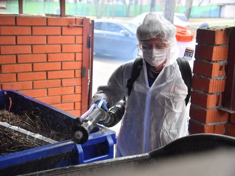 697 из 1154 нововыявленных случаев Covid-19 в РФ обнаружены у москвичей - sobesednik.ru - Россия - Санкт-Петербург - Москва - Московская обл.