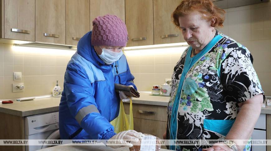 В Беларуси выполнено 20,5 тыс. заявок по доставке пожилым и инвалидам продуктов и медикаментов - belta.by - Белоруссия - Минск