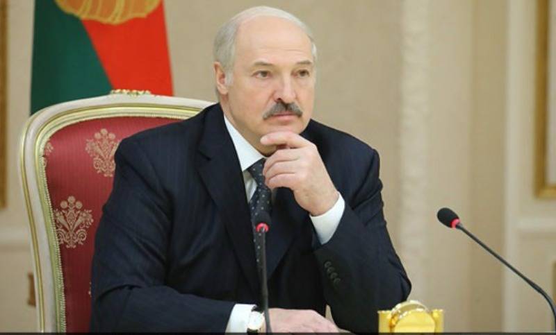 Александр Лукашенко - «Жрать что будем?»: Лукашенко просто объяснил отказ от карантина - bloknot.ru - Белоруссия