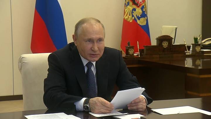 Владимир Путин - Путин спросил у вирусологов, можно ли сократить количество нерабочих дней - vesti.ru - Россия