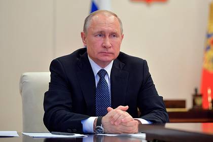 Владимир Путин - Путин задумался о сокращении нерабочих дней в России - lenta.ru - Россия