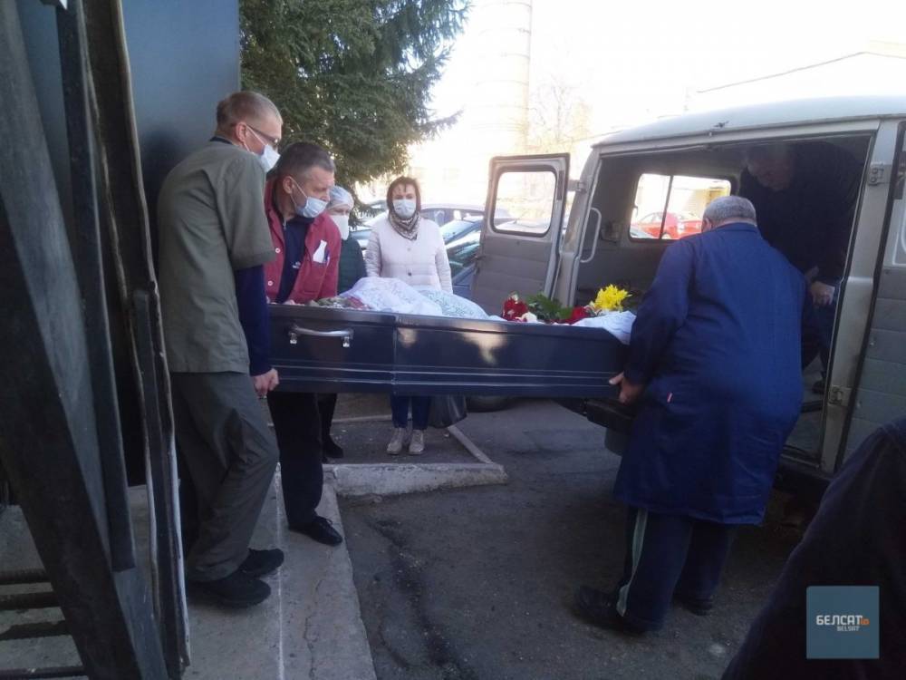 От пневмонии умерла медсестра Витебской областной клинической больницы - belsat.eu - Витебск