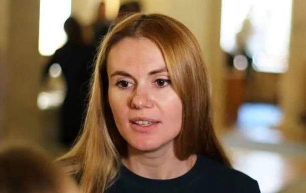 Анна Скороход - Нардепа госпитализировали вместе с ребенком из-за коронавируса - korrespondent.net - Украина