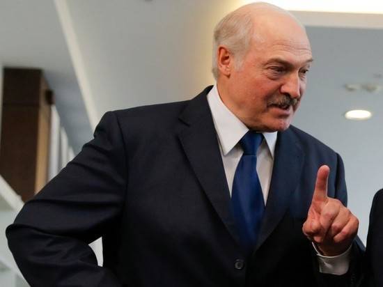 Александр Лукашенко - Наталия Губернаторова - Лукашенко: коронавирус находит тех, кто «вчера пил, сегодня курит» - newtvnews.ru - Белоруссия