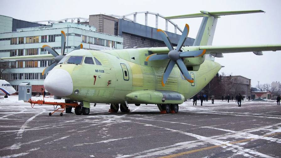 Источник: второй полет Ил-112В могут перенести из-за коронавируса - gazeta.ru