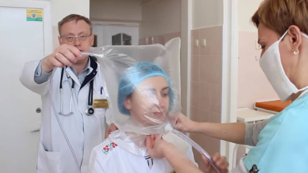 Елизавета Шилова - На Украине придумали, как лечить больных COVID-19 при помощи пакета - riafan.ru - Москва - Украина