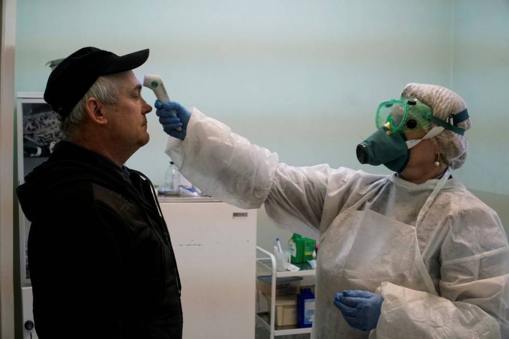 У 15 россиян, строящих АЭС в Островце, обнаружили коронавирус - belsat.eu - Россия