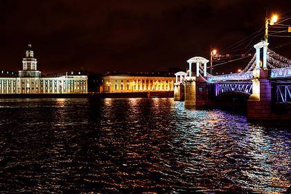 В Петербурге определились со штрафами для нарушителей режима изоляции - lenta.ru - Санкт-Петербург