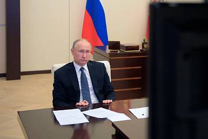 Владимир Путин - Путин высказался о закрытии регионов из-за коронавируса - lenta.ru - Россия