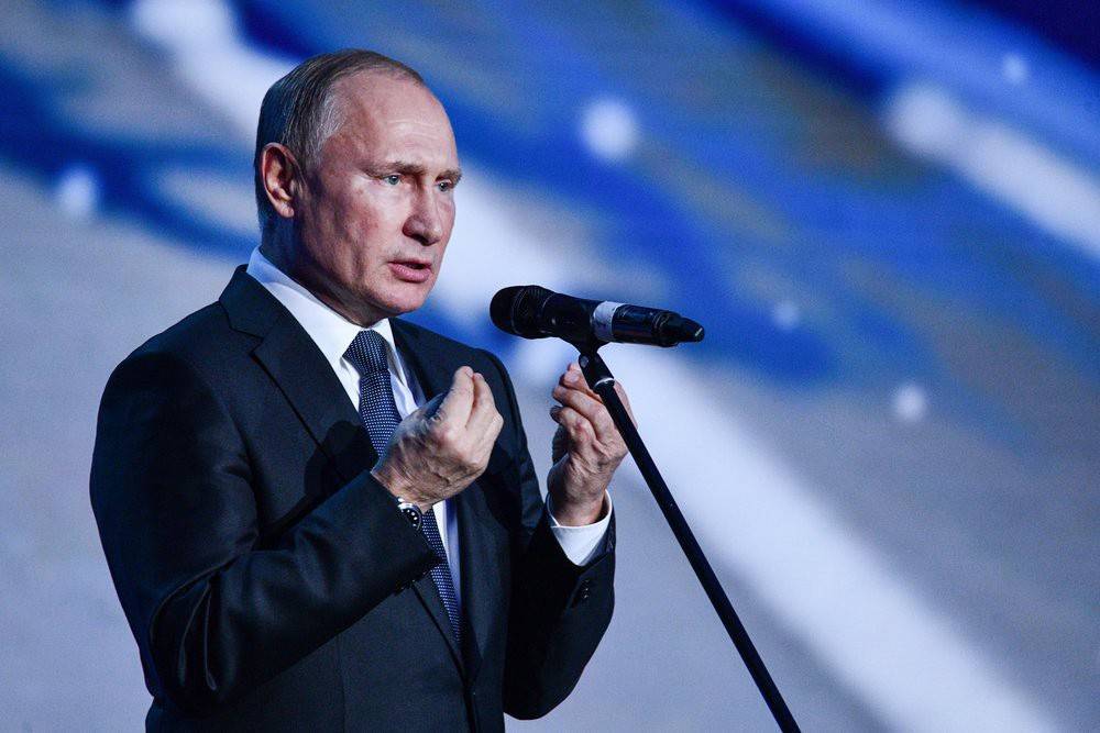 Владимир Путин - "Понимаю, что муторно и тошно, но выбора нет": Путин обратился к россиянам - tvc.ru