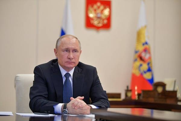 Путин потребовал сохранить грузовое и транспортное сообщение между регионами - govoritmoskva.ru
