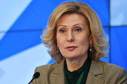 Инна Святенко - Сенатор заявила о невозможности умереть с голоду в России - lenta.ru - Россия - Москва