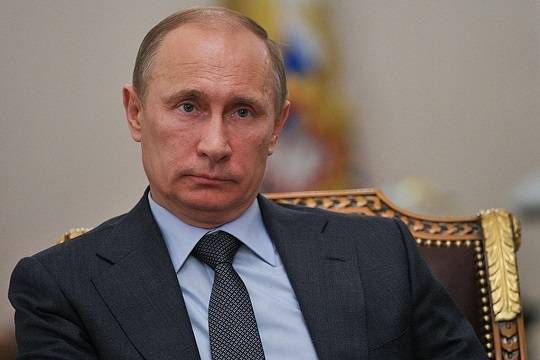Владимир Путин - Путин призвал собрать ресурсы в кулак - versia.ru - Россия