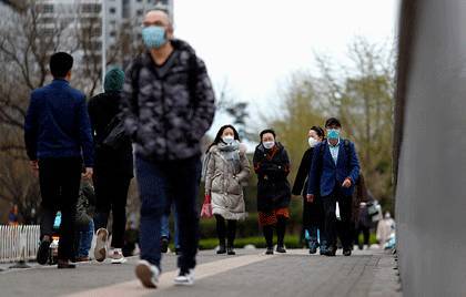 Китайский город закрыли на карантин из-за завезенного из РФ коронавируса - charter97.org - Россия - Китай - Суйфэньхэ
