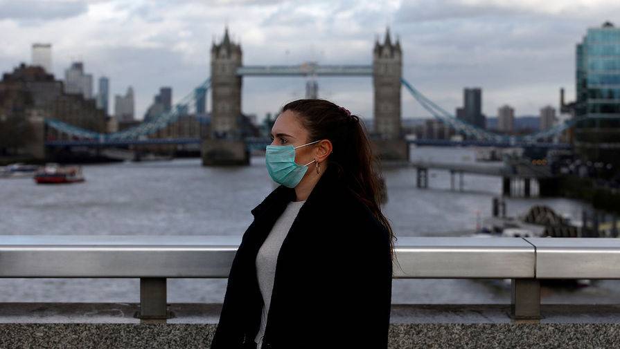 Жертвами коронавируса в Британии за сутки стали более 900 человек - gazeta.ru - Англия