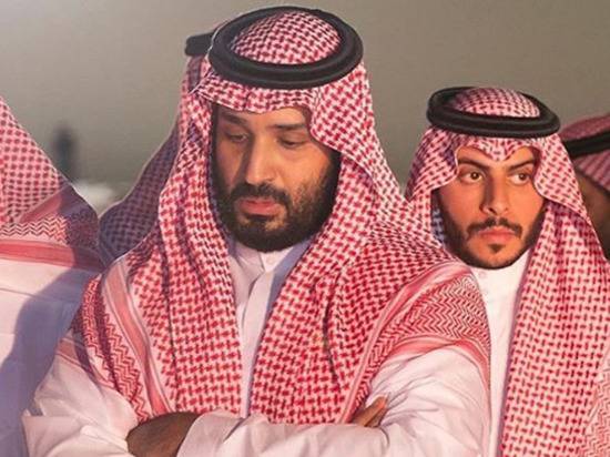 король Салман - СМИ: в Саудовской Аравии сразу 150 принцев заразились коронавирусом - newtvnews.ru - New York - Саудовская Аравия - Джидда