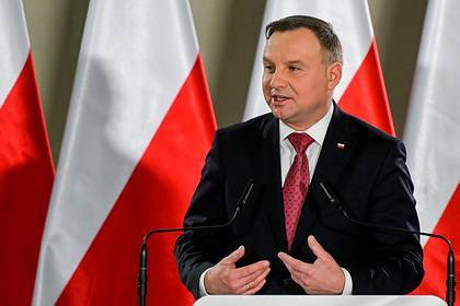 Анджей Дуда - Президент Польши задумался о проведении выборов по почте из-за коронавируса - lenta.ru - Польша