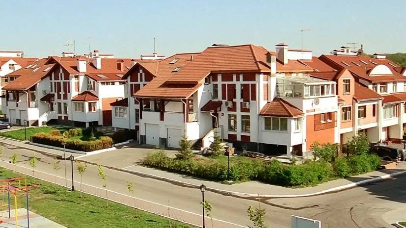 Эксперты рассказали о повышении спроса на аренду загородных домов - russian.rt.com - Россия
