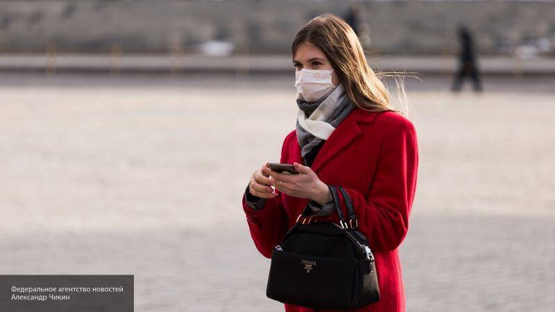 Le Monde: медицинские маски от коронавируса станут модным трендом этого года - nation-news.ru - Франция - Париж